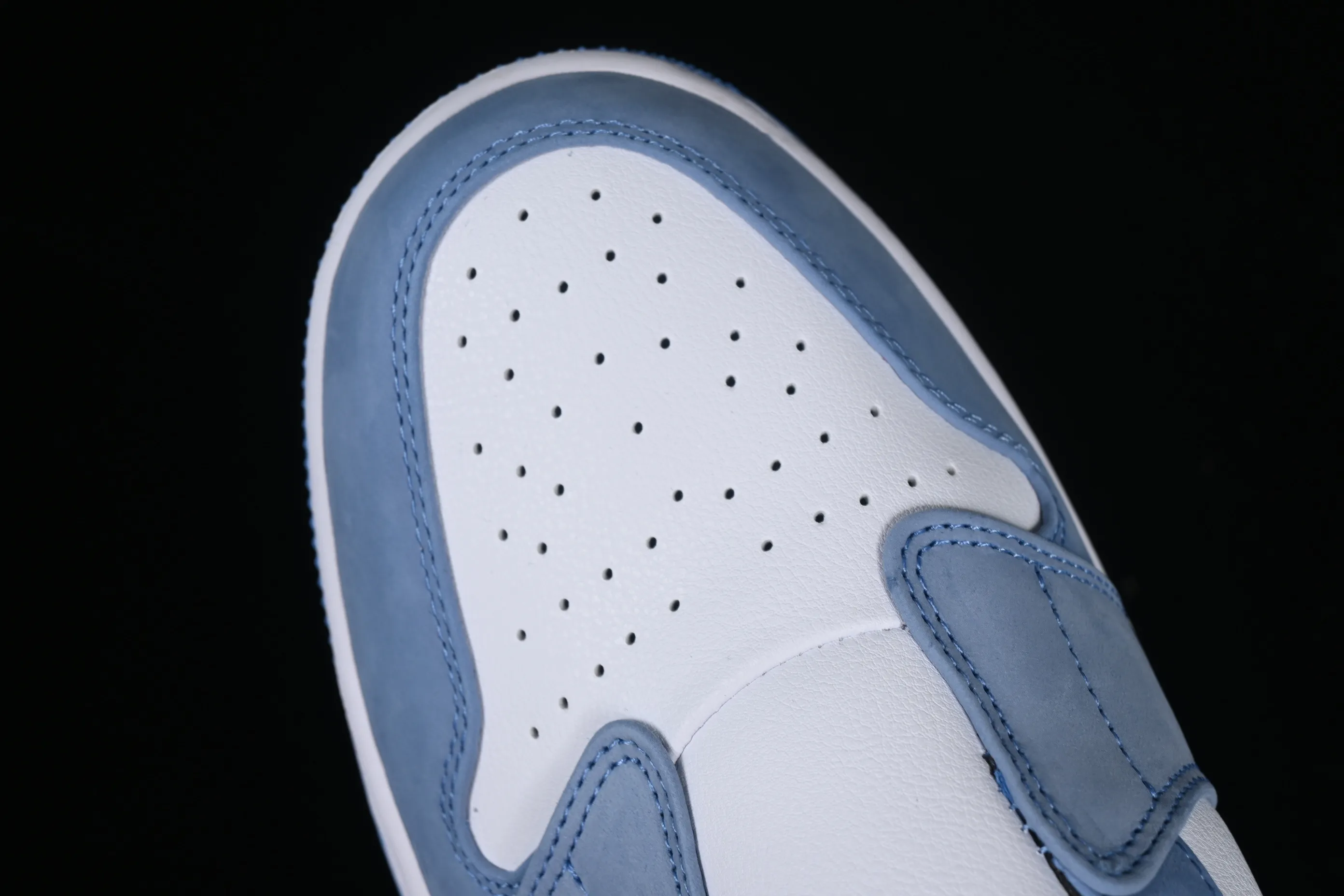 All categories Air Jordan Jordan series basketball shoes Air Jordan 1 Low Air Jordan 1 Mule Golf "University Blue" AJ1 Joe 1 North Carolina Blue Golf kick FJ1214-400